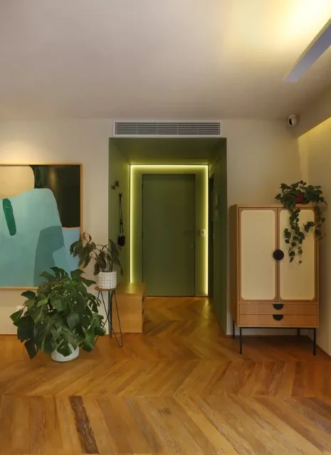 4 dicas para iluminar corretamente o corredor da sala